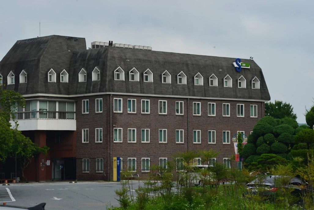 Университет Бэдже